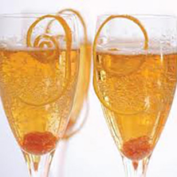 игристый коктейль «Шампань» (Champagne cocktail)