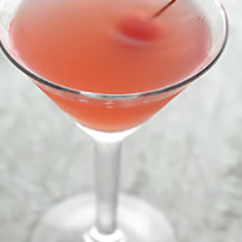 Рецепт коктейля Мери Пикфорд (Mary Pickford cocktail)