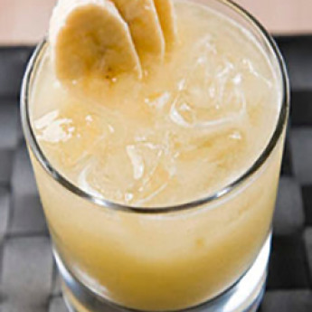 Безалкогольный коктейль с бананом Мели-мело