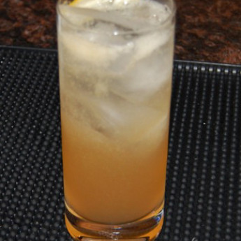 Классический коктейль Джин слинг (Gin Sling cocktail)